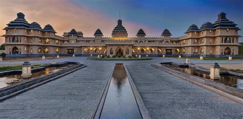 evolve back hampi.